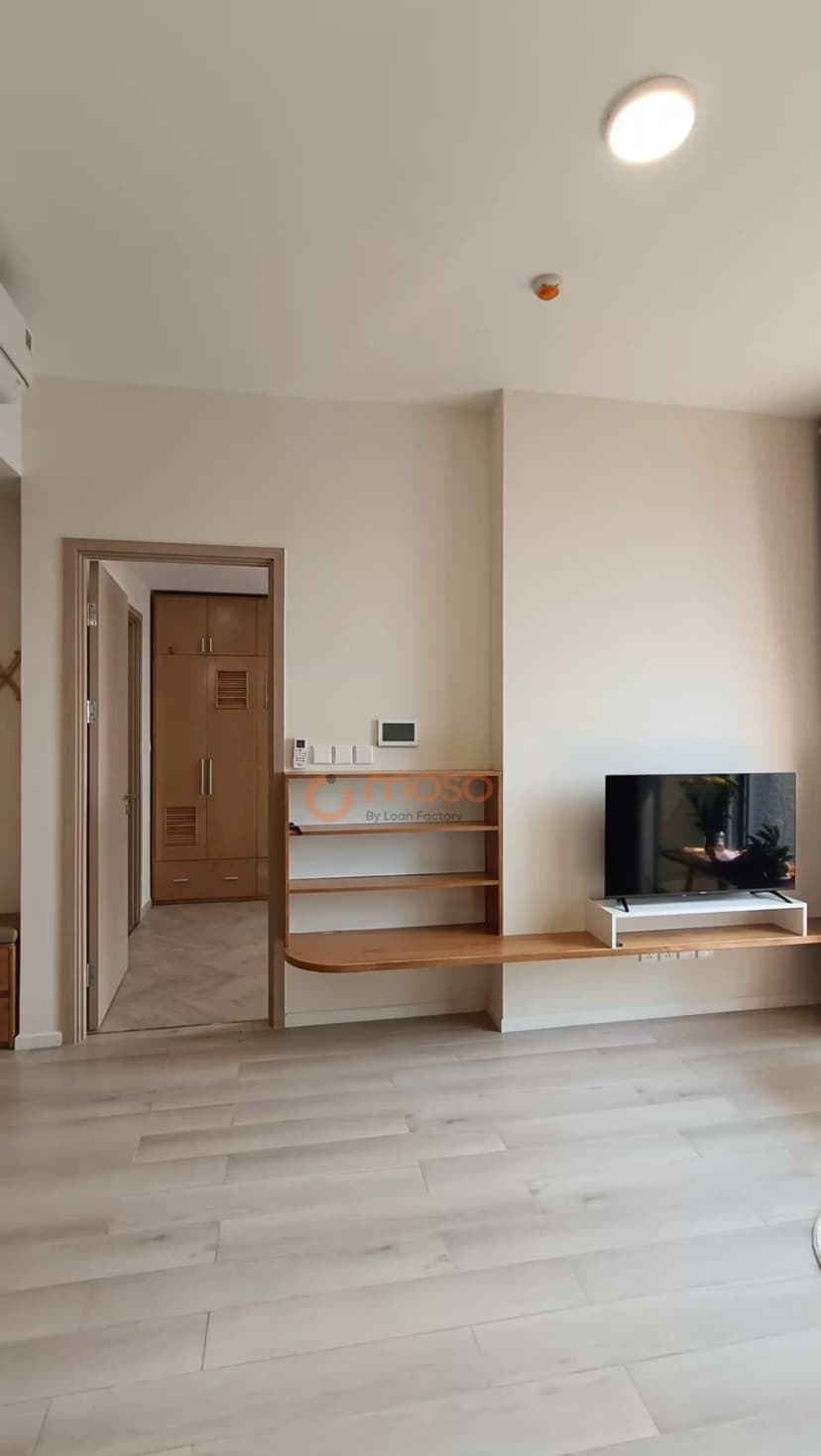 Main image Main image