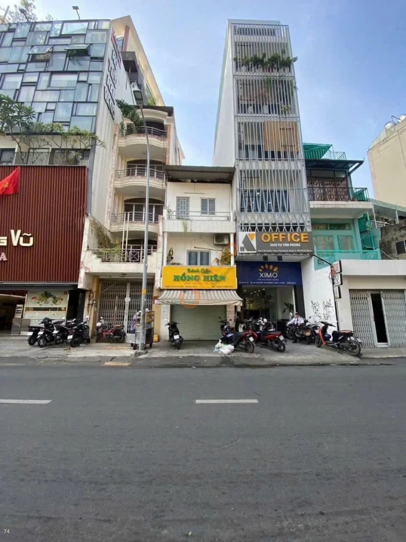 Main image Main image