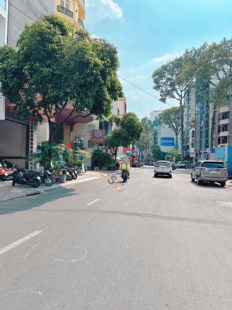 Bán nhà hẻm 149/18 Đường Lê Thị Riêng Quận 1, TP.HCM – 3 phòng ngủ, giá 28.5 tỷ — Hình 3 Bán nhà hẻm 149/18 Đường Lê Thị Riêng Quận 1, TP.HCM – 3 phòng ngủ, giá 28.5 tỷ — Hình 3