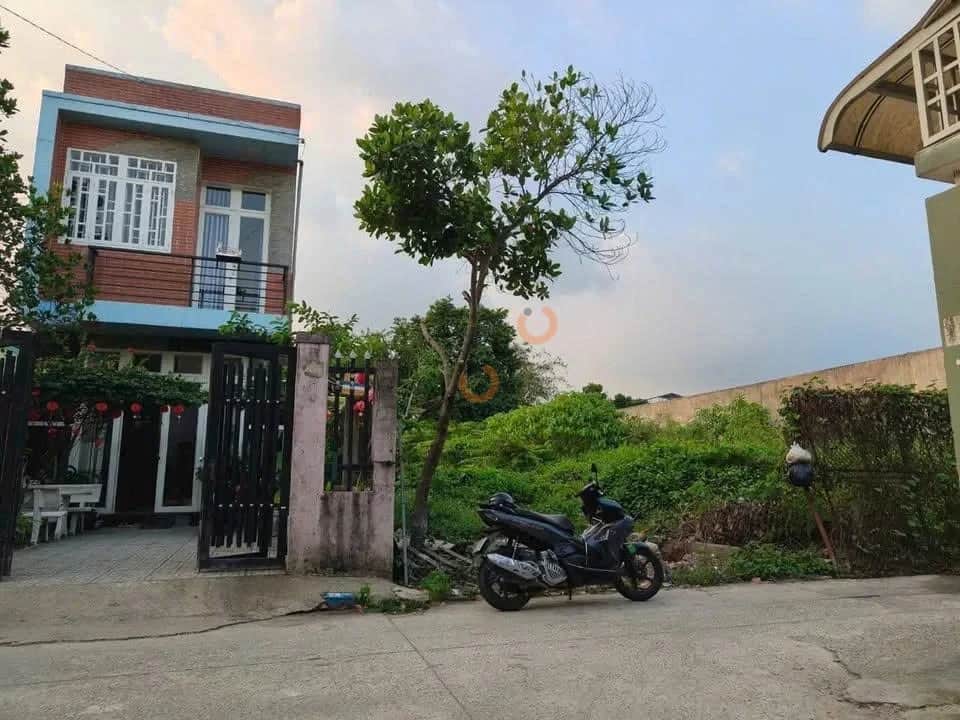 Bán đất Thửa 2108 - tờ 60 Đường Bình Nhâm 28 Thành phố Thuận An, Bình Dương – giá 3.5 tỷ Bán đất Thửa 2108 - tờ 60 Đường Bình Nhâm 28 Thành phố Thuận An, Bình Dương – giá 3.5 tỷ