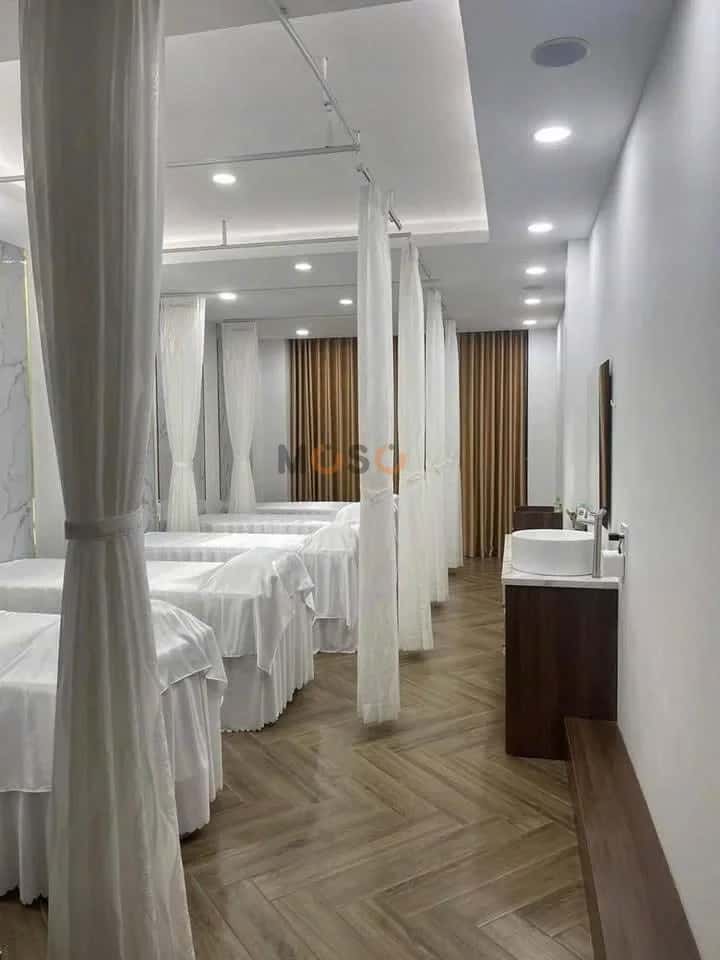 Bán nhà mặt tiền Đường Nguyễn Thái Bình Quận 1, TP.HCM – 4 phòng ngủ, giá 50 tỷ — Hình 3 Bán nhà mặt tiền Đường Nguyễn Thái Bình Quận 1, TP.HCM – 4 phòng ngủ, giá 50 tỷ — Hình 3