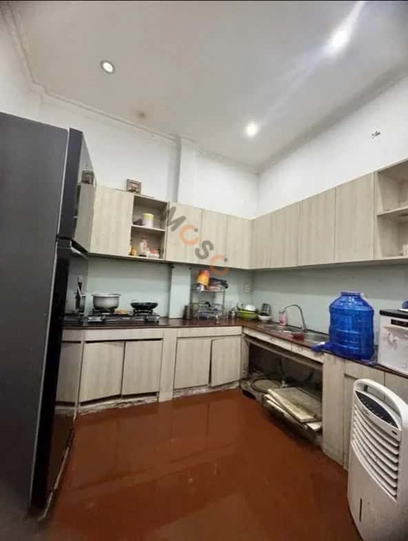 Bán nhà hẻm 102/32C Đường Âu Dương Lân Quận 8, TP.HCM – 3 phòng ngủ, giá 7.3 tỷ — Hình 3 Bán nhà hẻm 102/32C Đường Âu Dương Lân Quận 8, TP.HCM – 3 phòng ngủ, giá 7.3 tỷ — Hình 3