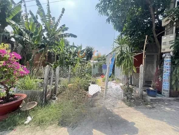 Bán đất Thửa 646 - tờ 17 đường ĐX102 Thành phố Thủ Dầu Một, Bình Dương – giá 1.4 tỷ Bán đất Thửa 646 - tờ 17 đường ĐX102 Thành phố Thủ Dầu Một, Bình Dương – giá 1.4 tỷ