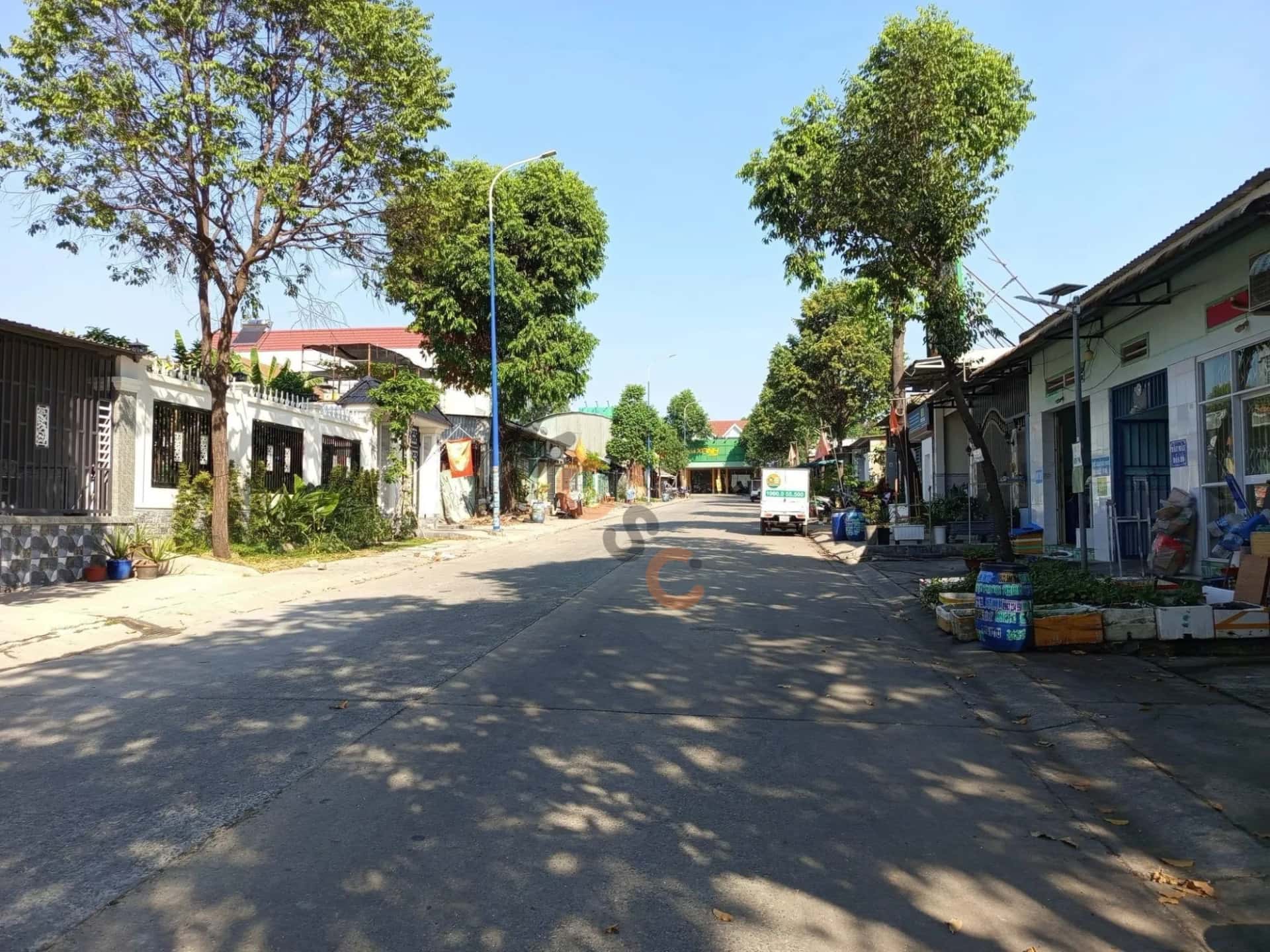 Bán nhà mặt tiền Ô 26A Lô J51 đường NJ20, khu TĐC Mỹ Phước III Thành phố Bến Cát, Bình Dương – 1 phòng ngủ, giá 5 tỷ — Hình 3 Bán nhà mặt tiền Ô 26A Lô J51 đường NJ20, khu TĐC Mỹ Phước III Thành phố Bến Cát, Bình Dương – 1 phòng ngủ, giá 5 tỷ — Hình 3