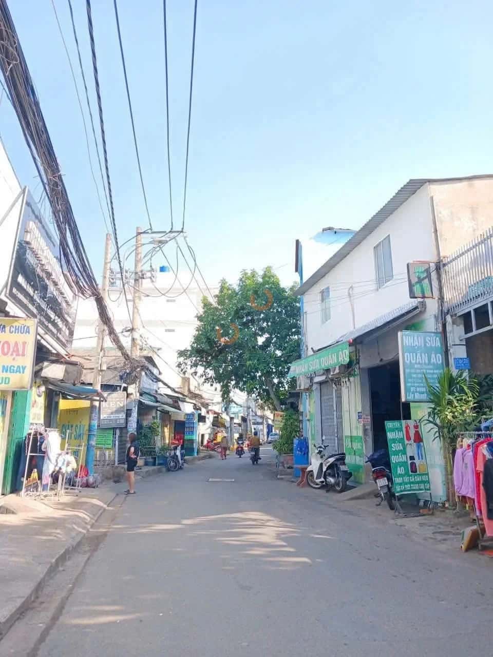 Bán nhà hẻm 302/3/5 Lê Đình Cẩn Quận Bình Tân, TP.HCM – 9 phòng ngủ, giá 11.5 tỷ — Hình 3 Bán nhà hẻm 302/3/5 Lê Đình Cẩn Quận Bình Tân, TP.HCM – 9 phòng ngủ, giá 11.5 tỷ — Hình 3