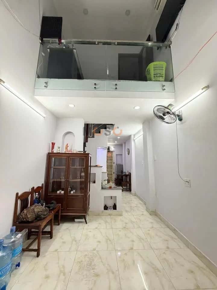 Bán nhà hẻm 119/19/6 Nguyễn Văn Cừ Quận 5, TP.HCM – 4 phòng ngủ, giá 7.5 tỷ — Hình 2 Bán nhà hẻm 119/19/6 Nguyễn Văn Cừ Quận 5, TP.HCM – 4 phòng ngủ, giá 7.5 tỷ — Hình 2