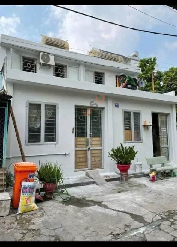 Bán nhà hẻm 106/63 Đình Nghi Xuân Quận Bình Tân, TP.HCM – 2 phòng ngủ, giá 3.9 tỷ Bán nhà hẻm 106/63 Đình Nghi Xuân Quận Bình Tân, TP.HCM – 2 phòng ngủ, giá 3.9 tỷ