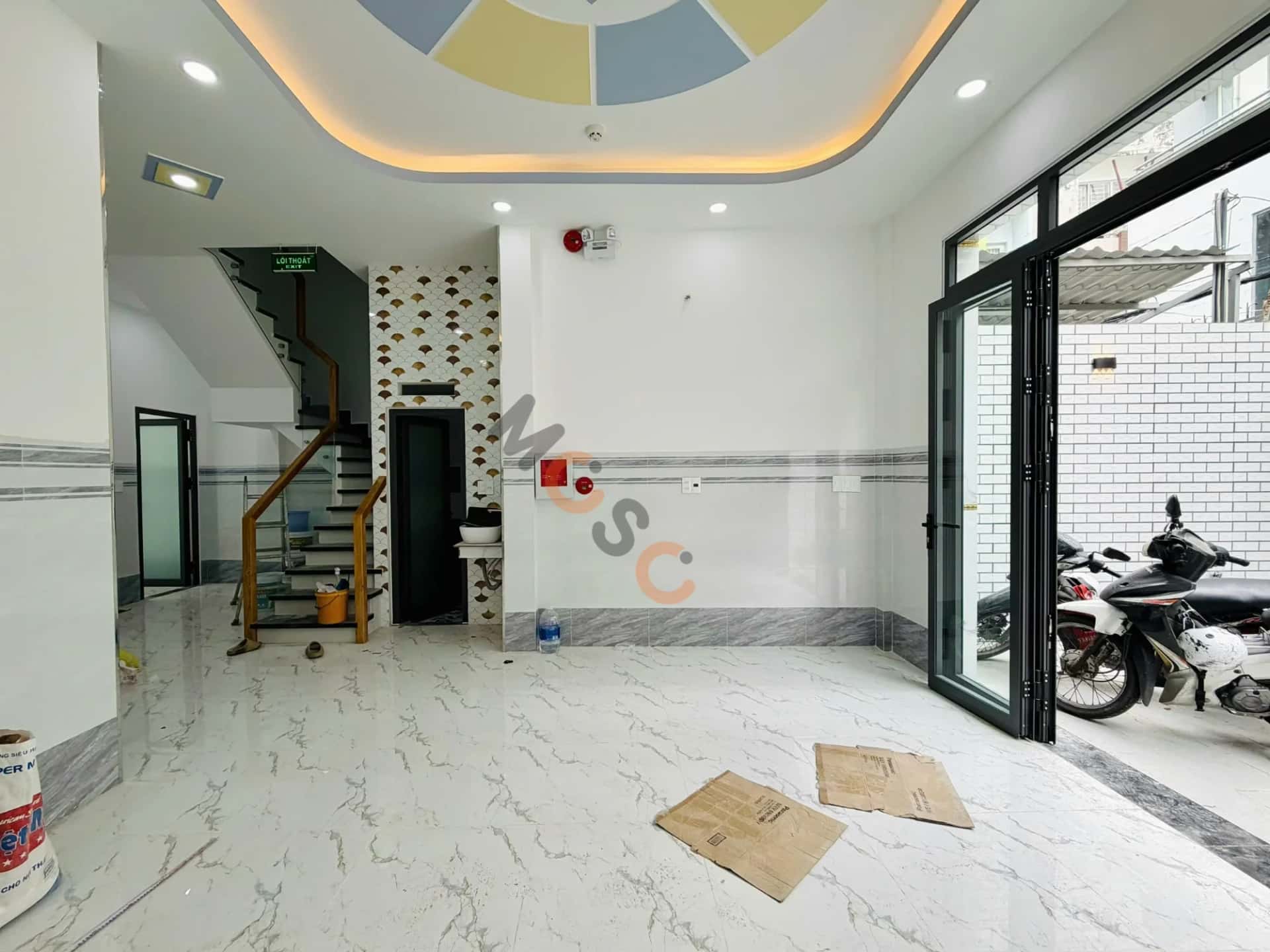 Bán nhà hẻm Đường Phan Văn Trị Quận Bình Thạnh, TP.HCM – 8 phòng ngủ, giá 12.9 tỷ — Hình 2 Bán nhà hẻm Đường Phan Văn Trị Quận Bình Thạnh, TP.HCM – 8 phòng ngủ, giá 12.9 tỷ — Hình 2