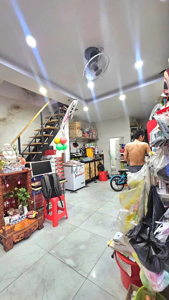 Bán nhà hẻm 17/13 đường 3B Quận Bình Tân, TP.HCM – 3 phòng ngủ, giá 5.7 tỷ — Hình 2 Bán nhà hẻm 17/13 đường 3B Quận Bình Tân, TP.HCM – 3 phòng ngủ, giá 5.7 tỷ — Hình 2
