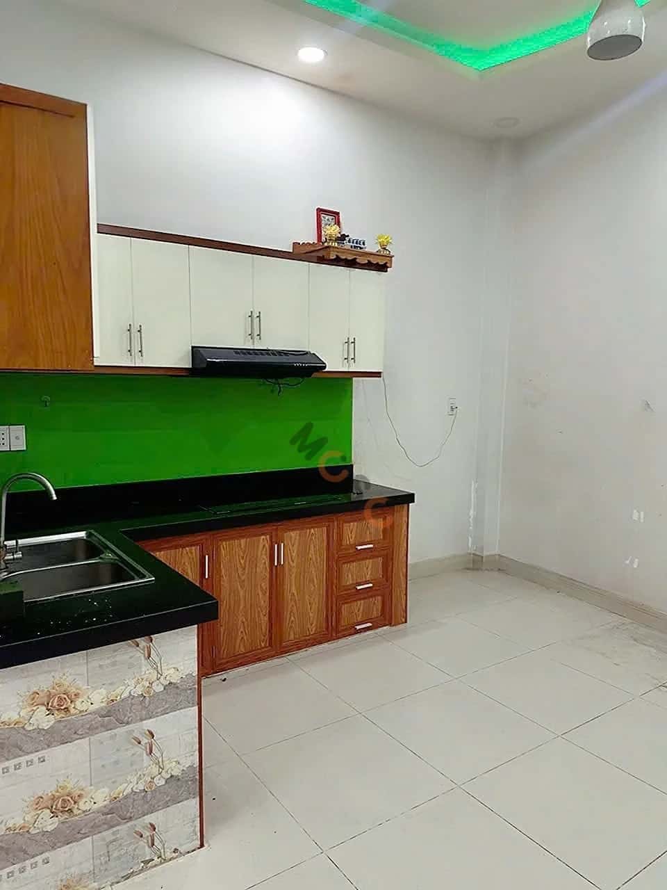 Bán nhà hẻm 67/66/30 Bờ Bao Tân Thắng Quận Tân Phú, TP.HCM – 3 phòng ngủ, giá 5.8 tỷ — Hình 2 Bán nhà hẻm 67/66/30 Bờ Bao Tân Thắng Quận Tân Phú, TP.HCM – 3 phòng ngủ, giá 5.8 tỷ — Hình 2