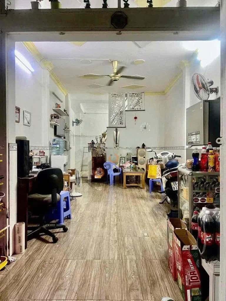 Bán nhà hẻm 101A/3 Hà Đặc, KP1 Quận 12, TP.HCM – 2 phòng ngủ, giá 3.5 tỷ — Hình 3 Bán nhà hẻm 101A/3 Hà Đặc, KP1 Quận 12, TP.HCM – 2 phòng ngủ, giá 3.5 tỷ — Hình 3