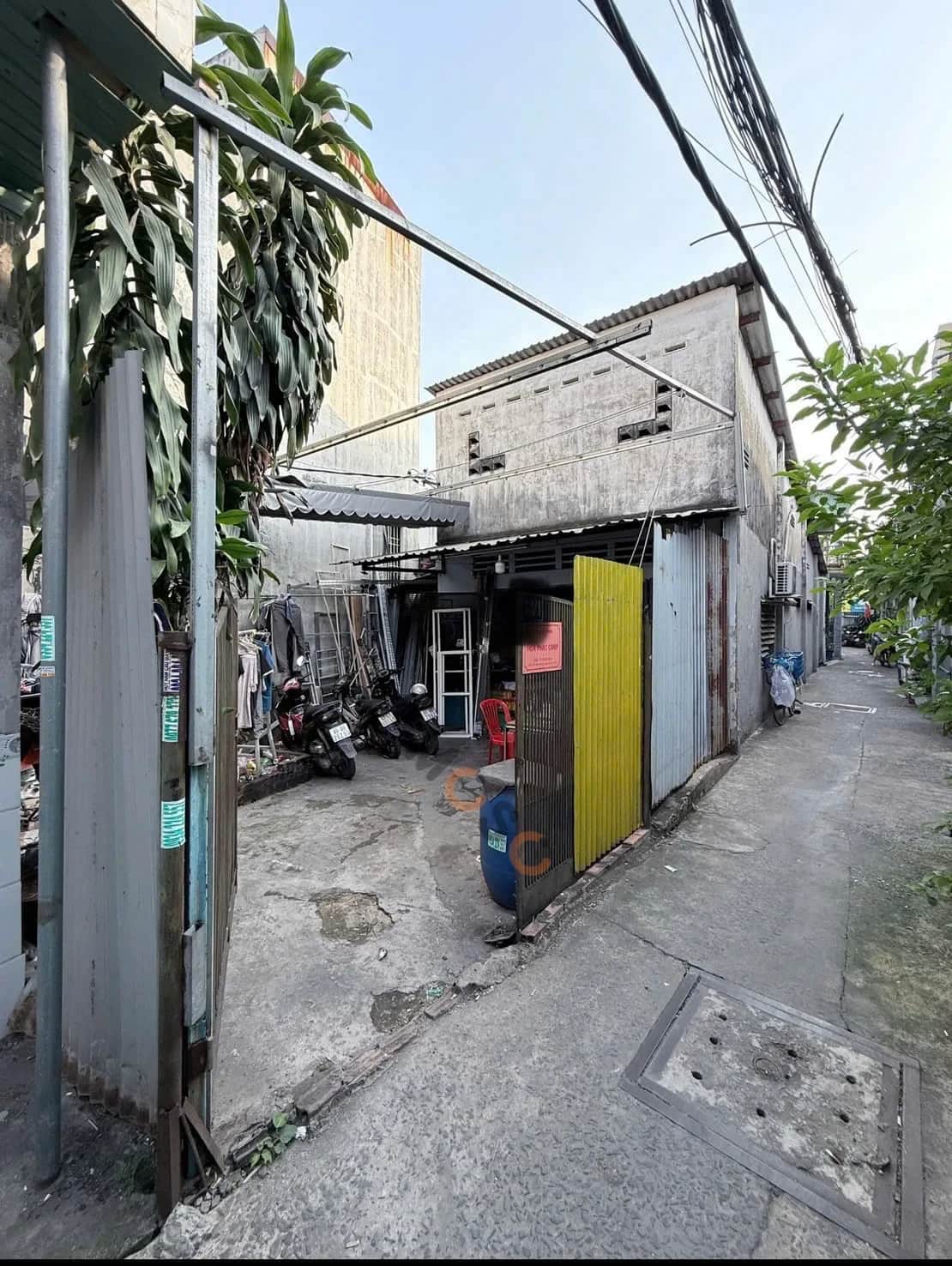 Bán nhà hẻm 53/1 Đường Nam Hoà Thành phố Thủ Đức, TP.HCM – 1 phòng ngủ, giá 4.6 tỷ Bán nhà hẻm 53/1 Đường Nam Hoà Thành phố Thủ Đức, TP.HCM – 1 phòng ngủ, giá 4.6 tỷ
