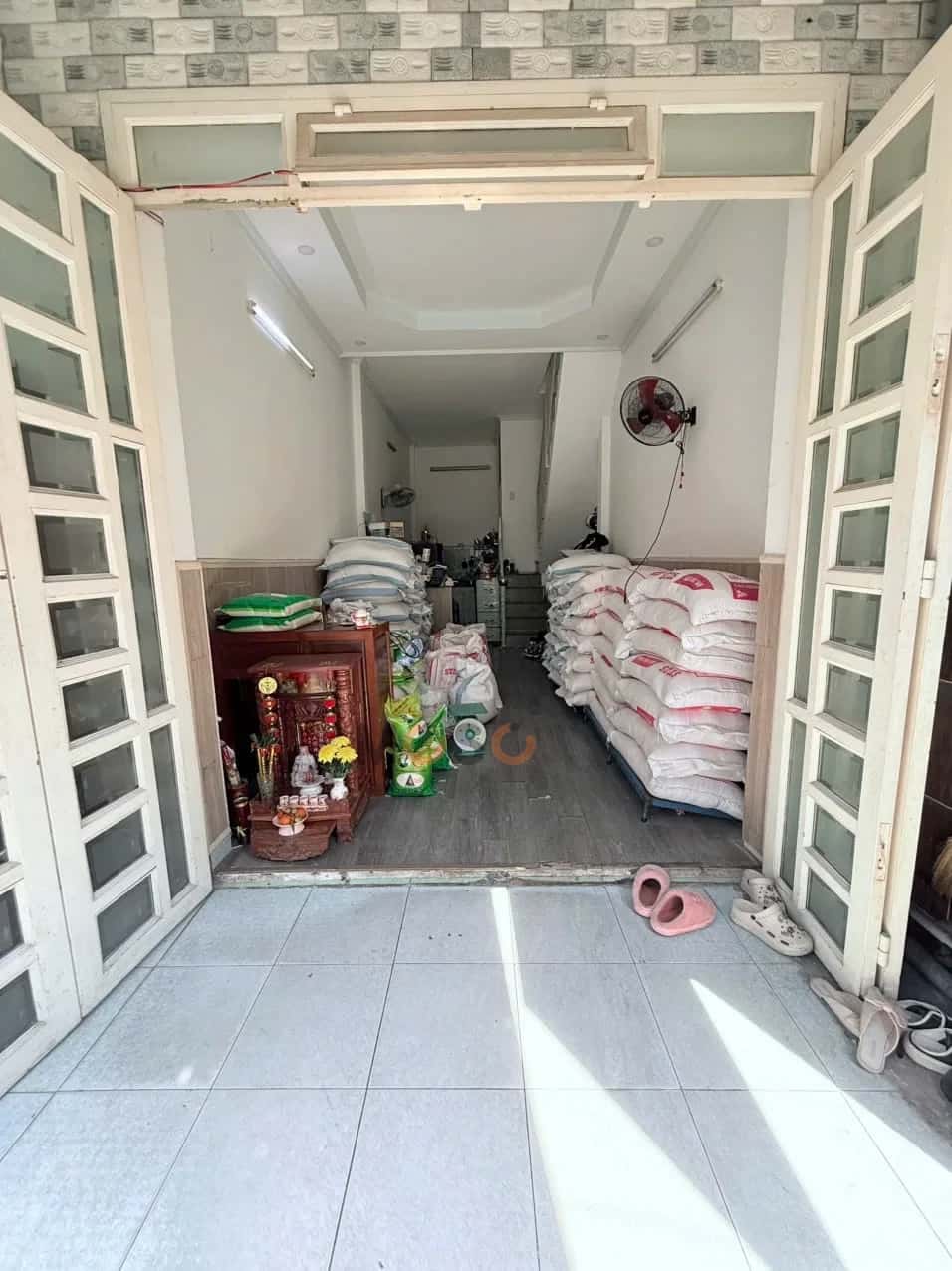 Bán nhà hẻm Đường Trần Thủ Độ Quận Tân Phú, TP.HCM – 2 phòng ngủ, giá 3.6 tỷ — Hình 2 Bán nhà hẻm Đường Trần Thủ Độ Quận Tân Phú, TP.HCM – 2 phòng ngủ, giá 3.6 tỷ — Hình 2