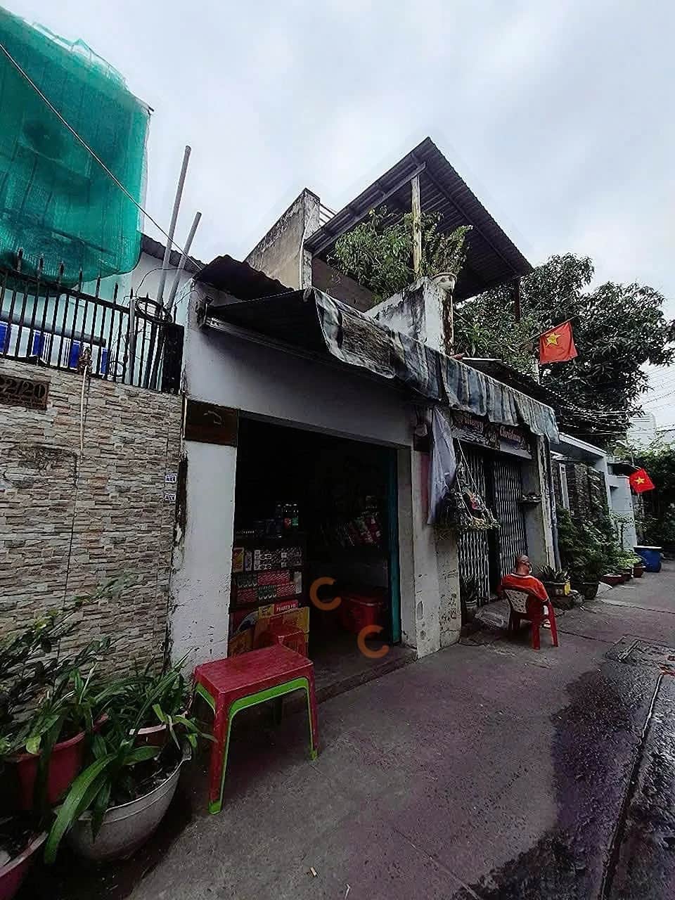 Bán nhà hẻm 22/18 Đình Nghi Xuân Quận Bình Tân, TP.HCM – 2 phòng ngủ, giá 4 tỷ Bán nhà hẻm 22/18 Đình Nghi Xuân Quận Bình Tân, TP.HCM – 2 phòng ngủ, giá 4 tỷ