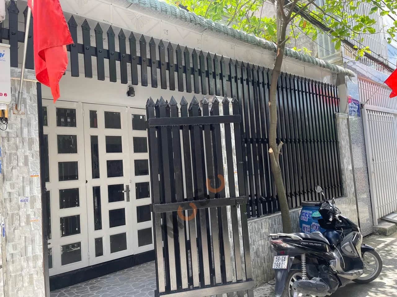 Bán nhà hẻm 55/21 Đường Thạnh Lộc 50, Khu Phố 2 Quận 12, TP.HCM – 2 phòng ngủ, giá 3.5 tỷ Bán nhà hẻm 55/21 Đường Thạnh Lộc 50, Khu Phố 2 Quận 12, TP.HCM – 2 phòng ngủ, giá 3.5 tỷ