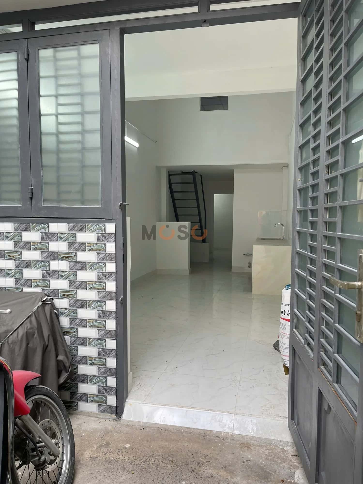 Bán nhà mặt tiền đường số 9 Quận Gò Vấp, TP.HCM – 2 phòng ngủ, giá 4.1 tỷ — Hình 2 Bán nhà mặt tiền đường số 9 Quận Gò Vấp, TP.HCM – 2 phòng ngủ, giá 4.1 tỷ — Hình 2