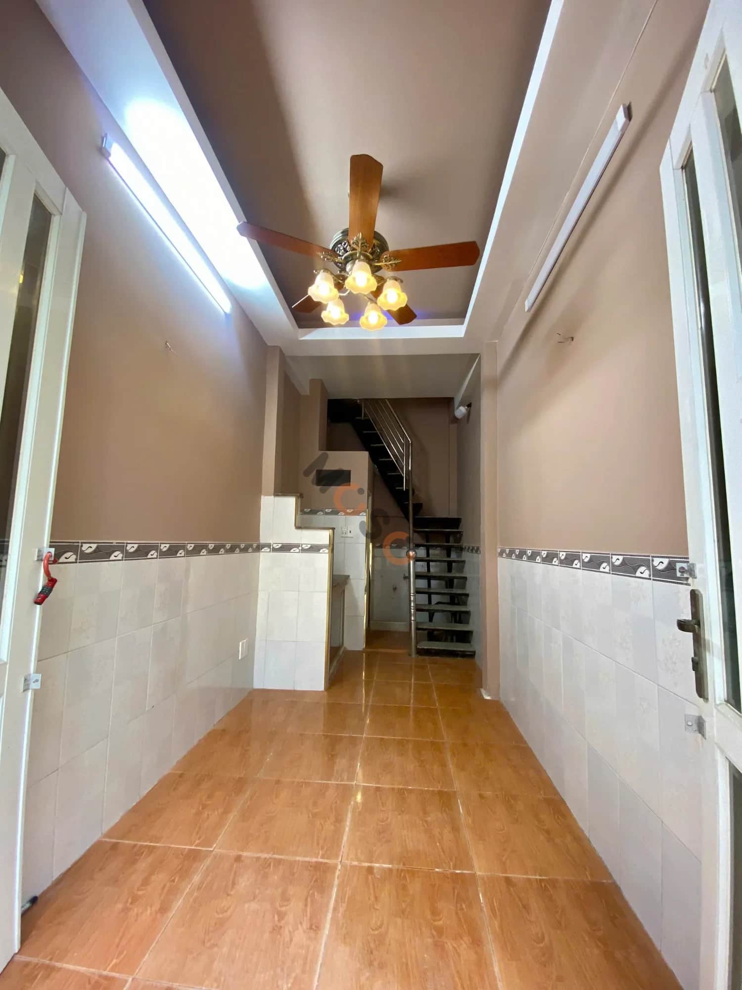 Bán nhà hẻm 572/19/7 Đường Âu Cơ Quận Tân Bình, TP.HCM – 2 phòng ngủ, giá 2.5 tỷ Bán nhà hẻm 572/19/7 Đường Âu Cơ Quận Tân Bình, TP.HCM – 2 phòng ngủ, giá 2.5 tỷ