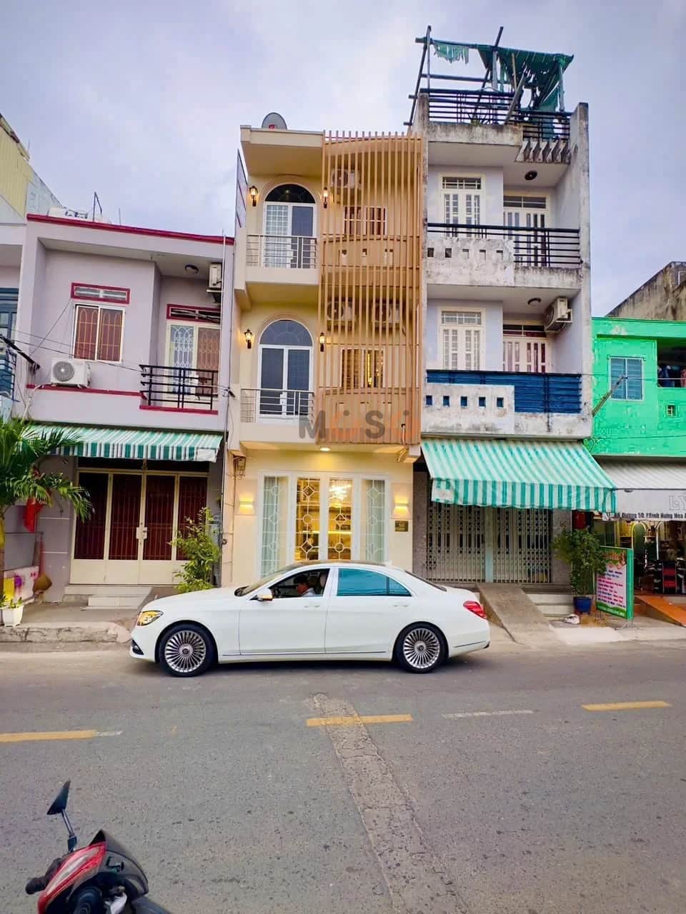 Bán nhà hẻm khu phố 7, đường 5D Quận Bình Tân, TP.HCM – 3 phòng ngủ, giá 3.4 tỷ Bán nhà hẻm khu phố 7, đường 5D Quận Bình Tân, TP.HCM – 3 phòng ngủ, giá 3.4 tỷ