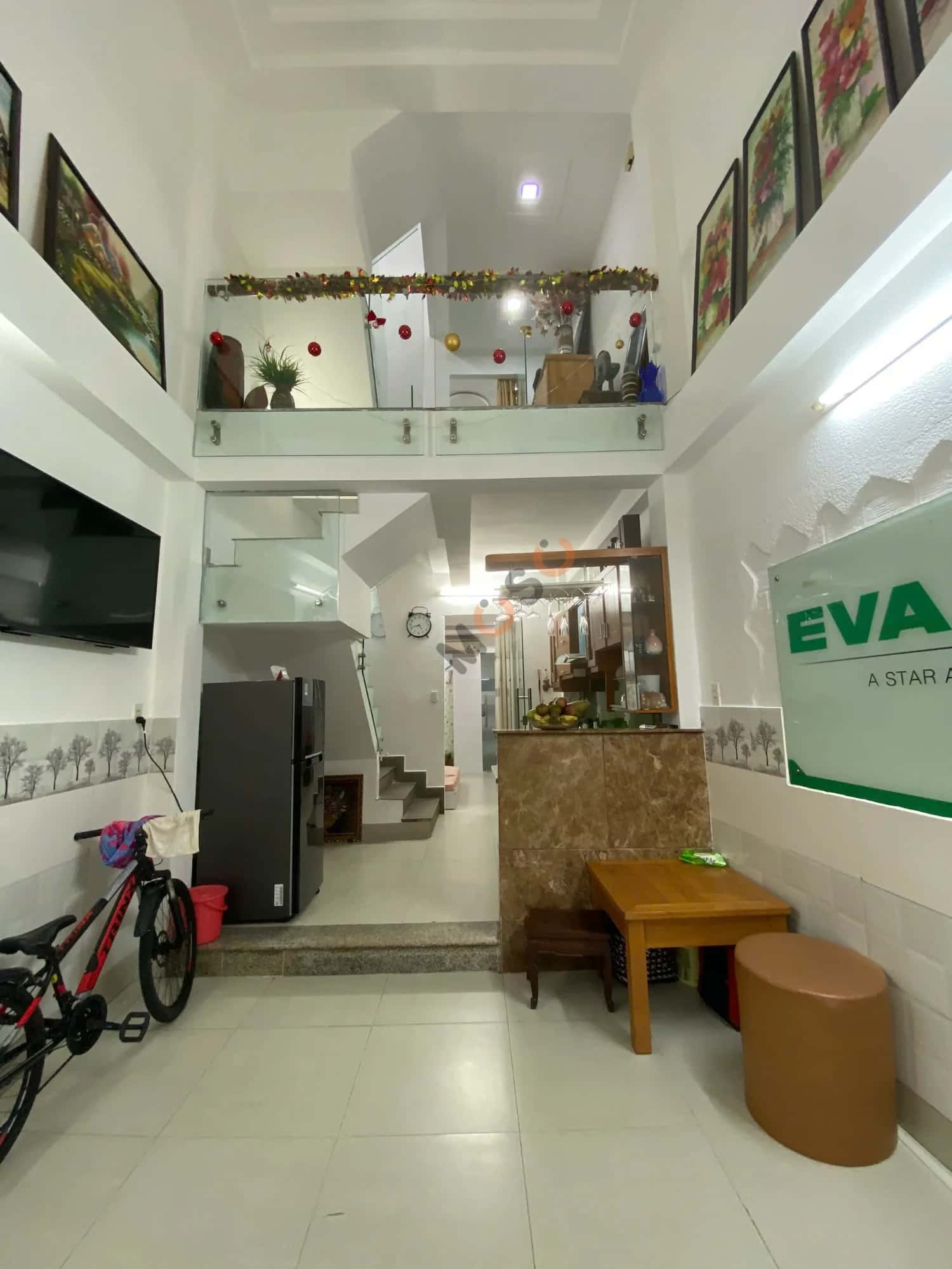 Bán nhà hẻm 1008/8 Trường Sa Quận 3, TP.HCM – 4 phòng ngủ, giá 8.5 tỷ — Hình 3 Bán nhà hẻm 1008/8 Trường Sa Quận 3, TP.HCM – 4 phòng ngủ, giá 8.5 tỷ — Hình 3