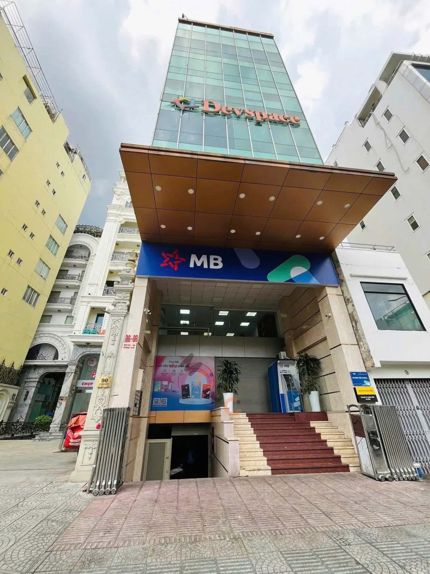 Bán nhà mặt tiền 86-88-82/7 Đinh Tiên Hoàng Quận Bình Thạnh, TP.HCM – 1 phòng ngủ, giá 105 tỷ — Hình 3 Bán nhà mặt tiền 86-88-82/7 Đinh Tiên Hoàng Quận Bình Thạnh, TP.HCM – 1 phòng ngủ, giá 105 tỷ — Hình 3