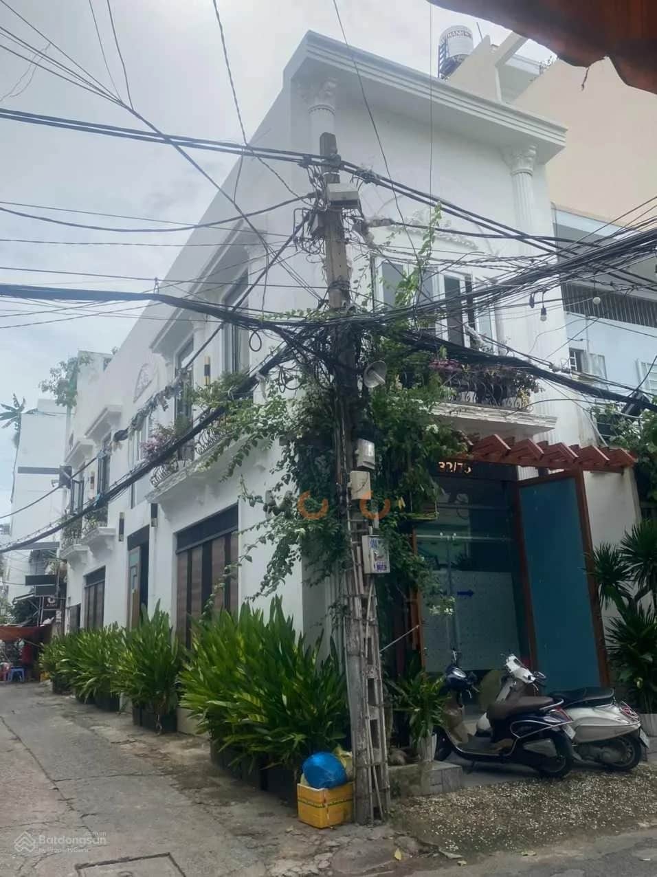 Bán nhà hẻm 32/75 Phan Sào Nam Quận Tân Bình, TP.HCM – 3 phòng ngủ, giá 10.6 tỷ Bán nhà hẻm 32/75 Phan Sào Nam Quận Tân Bình, TP.HCM – 3 phòng ngủ, giá 10.6 tỷ
