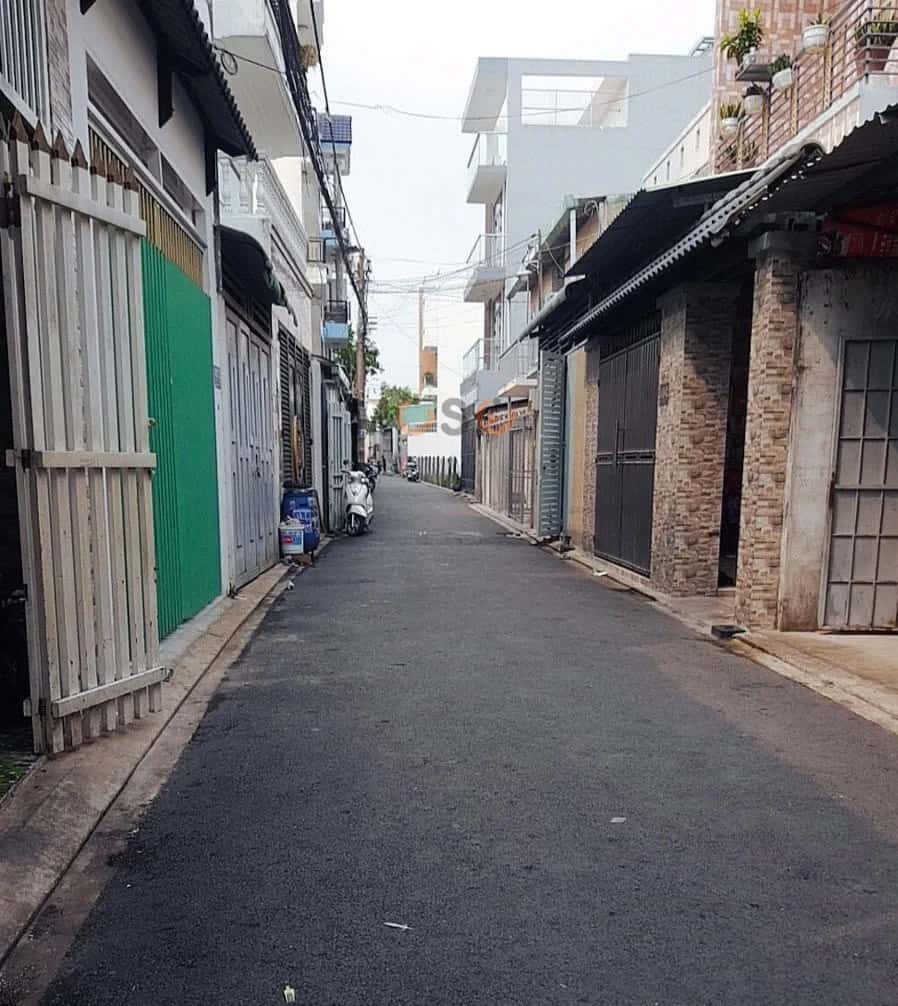 Bán nhà hẻm 402/54 Hiệp Thành 13 Quận 12, TP.HCM – 1 phòng ngủ, giá 3.9 tỷ — Hình 2 Bán nhà hẻm 402/54 Hiệp Thành 13 Quận 12, TP.HCM – 1 phòng ngủ, giá 3.9 tỷ — Hình 2