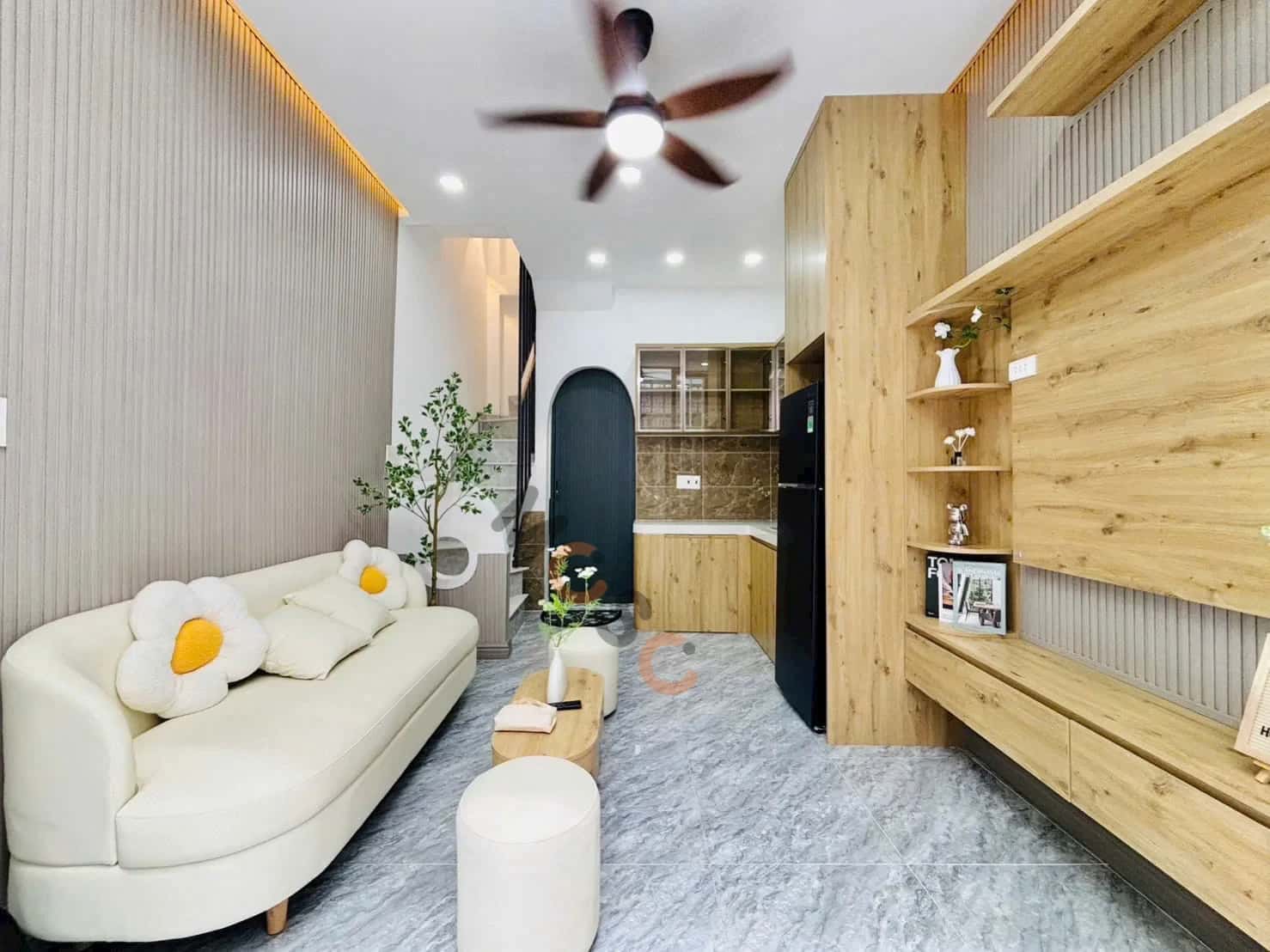 Bán nhà hẻm 489/24/34 Đường Huỳnh Văn Bánh Quận Phú Nhuận, TP.HCM – 2 phòng ngủ, giá 4.9 tỷ — Hình 3 Bán nhà hẻm 489/24/34 Đường Huỳnh Văn Bánh Quận Phú Nhuận, TP.HCM – 2 phòng ngủ, giá 4.9 tỷ — Hình 3