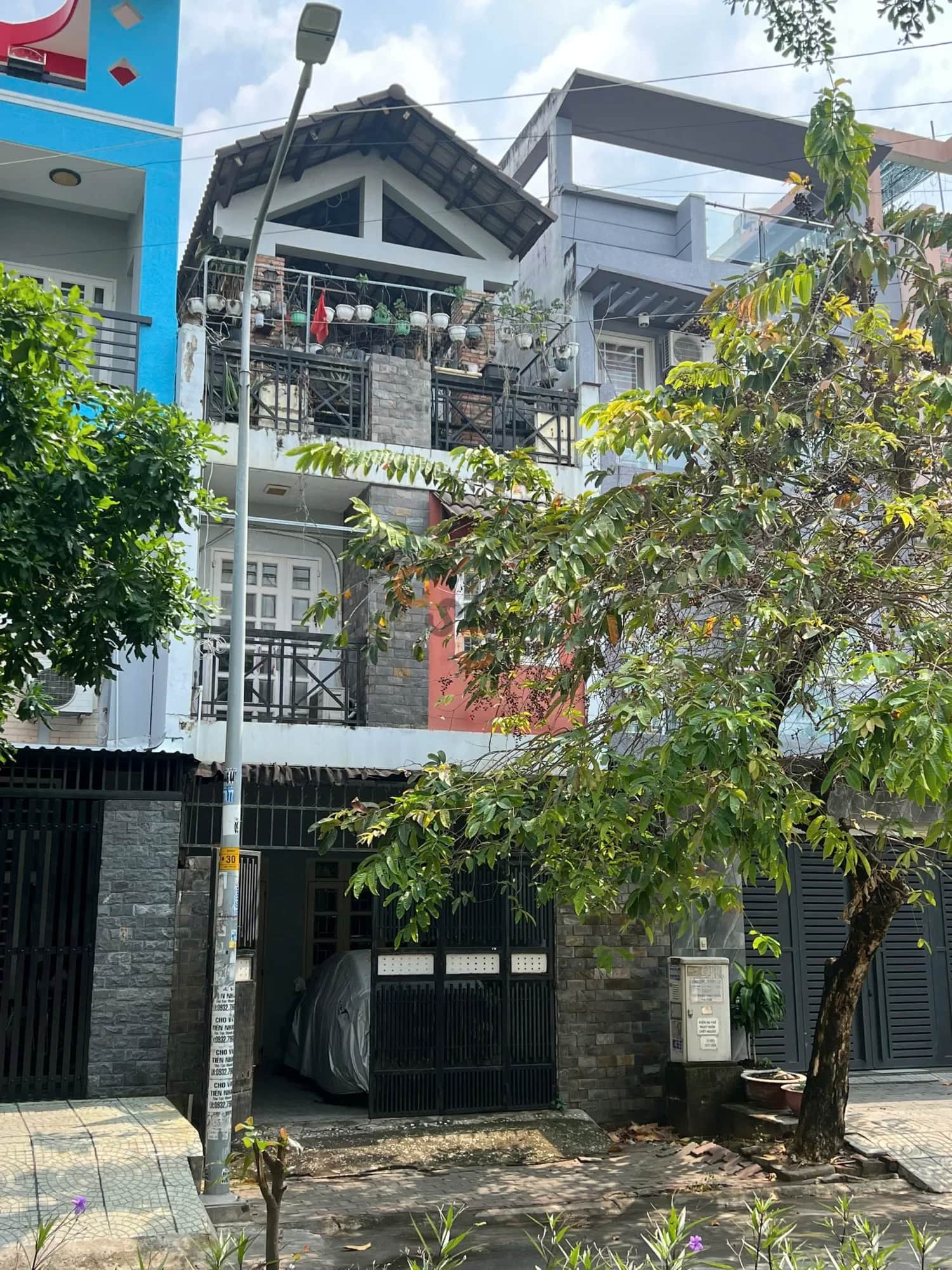 Bán nhà hẻm 92A31 khu dân cư Savimex Quận 7, TP.HCM – 4 phòng ngủ, giá 12 tỷ Bán nhà hẻm 92A31 khu dân cư Savimex Quận 7, TP.HCM – 4 phòng ngủ, giá 12 tỷ