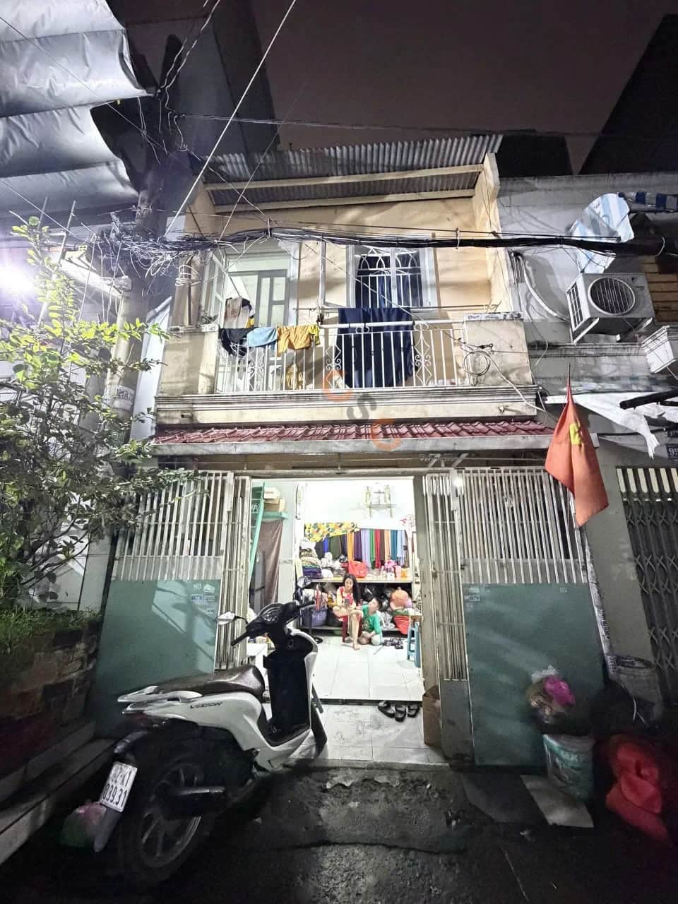 Bán nhà hẻm 99/1 đường Số 4 Quận Bình Tân, TP.HCM – 1 phòng ngủ, giá 2.8 tỷ Bán nhà hẻm 99/1 đường Số 4 Quận Bình Tân, TP.HCM – 1 phòng ngủ, giá 2.8 tỷ