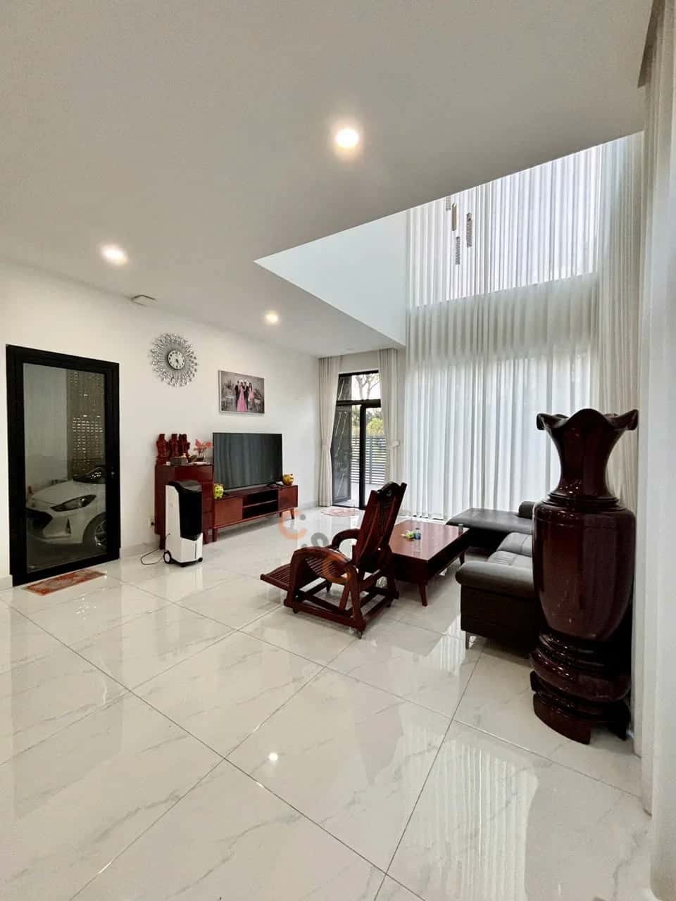 Bán nhà mặt tiền đường B1 Thành phố Thủ Đức, TP.HCM – 6 phòng ngủ, giá 20 tỷ — Hình 2 Bán nhà mặt tiền đường B1 Thành phố Thủ Đức, TP.HCM – 6 phòng ngủ, giá 20 tỷ — Hình 2
