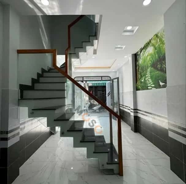 Bán nhà hẻm 881/3/7 Quốc lộ 1A Quận Bình Tân, TP.HCM – 3 phòng ngủ, giá 3.7 tỷ — Hình 3 Bán nhà hẻm 881/3/7 Quốc lộ 1A Quận Bình Tân, TP.HCM – 3 phòng ngủ, giá 3.7 tỷ — Hình 3