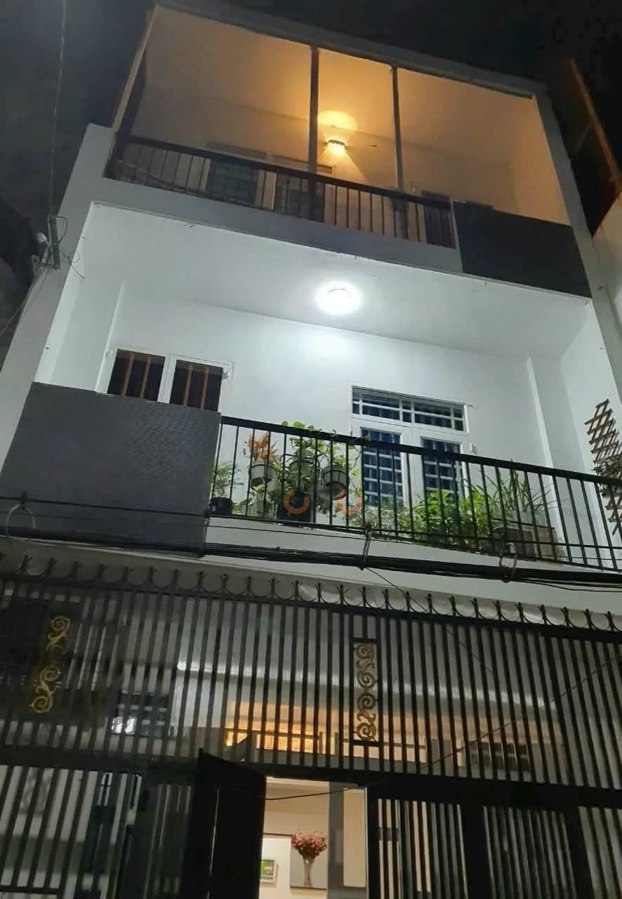 Bán nhà hẻm 50/2 Nguyễn Quý Anh Quận Tân Phú, TP.HCM – 2 phòng ngủ, giá 5.3 tỷ Bán nhà hẻm 50/2 Nguyễn Quý Anh Quận Tân Phú, TP.HCM – 2 phòng ngủ, giá 5.3 tỷ