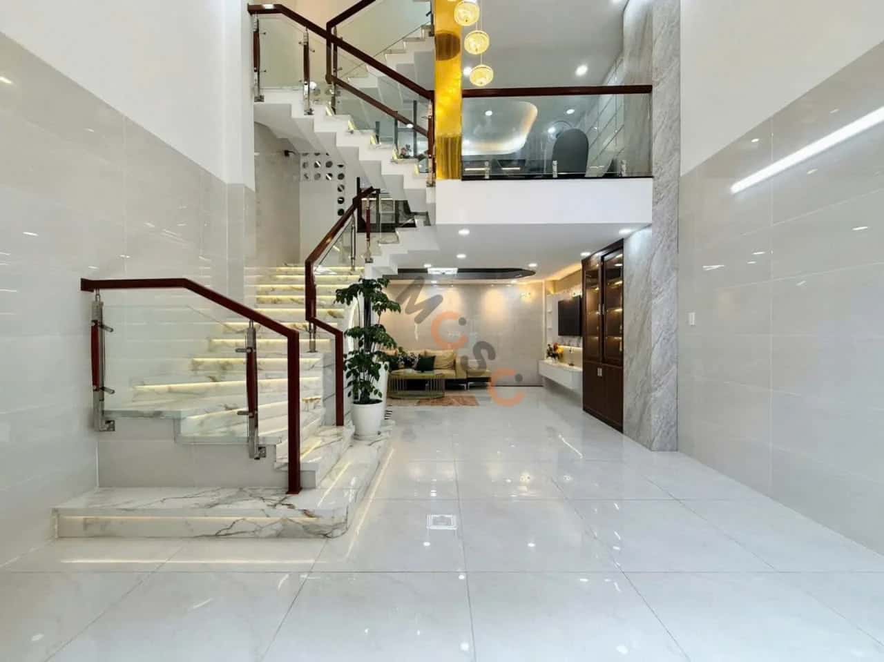 Bán nhà hẻm 218/13/1B Nguyễn Duy Cung Quận Gò Vấp, TP.HCM – 3 phòng ngủ, giá 6.4 tỷ — Hình 2 Bán nhà hẻm 218/13/1B Nguyễn Duy Cung Quận Gò Vấp, TP.HCM – 3 phòng ngủ, giá 6.4 tỷ — Hình 2
