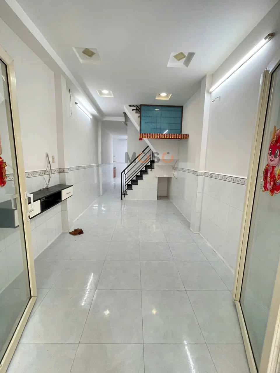 Bán nhà hẻm 983/4 Tỉnh lộ 10 Quận Bình Tân, TP.HCM – 3 phòng ngủ, giá 4.3 tỷ — Hình 2 Bán nhà hẻm 983/4 Tỉnh lộ 10 Quận Bình Tân, TP.HCM – 3 phòng ngủ, giá 4.3 tỷ — Hình 2