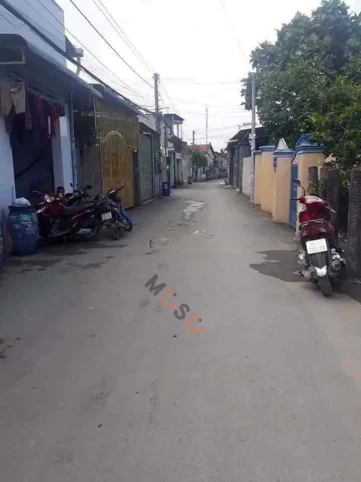 Bán nhà mặt tiền Đường Phan Bội Châu Thành phố Dĩ An, Bình Dương – 2 phòng ngủ, giá 4.9 tỷ — Hình 3 Bán nhà mặt tiền Đường Phan Bội Châu Thành phố Dĩ An, Bình Dương – 2 phòng ngủ, giá 4.9 tỷ — Hình 3