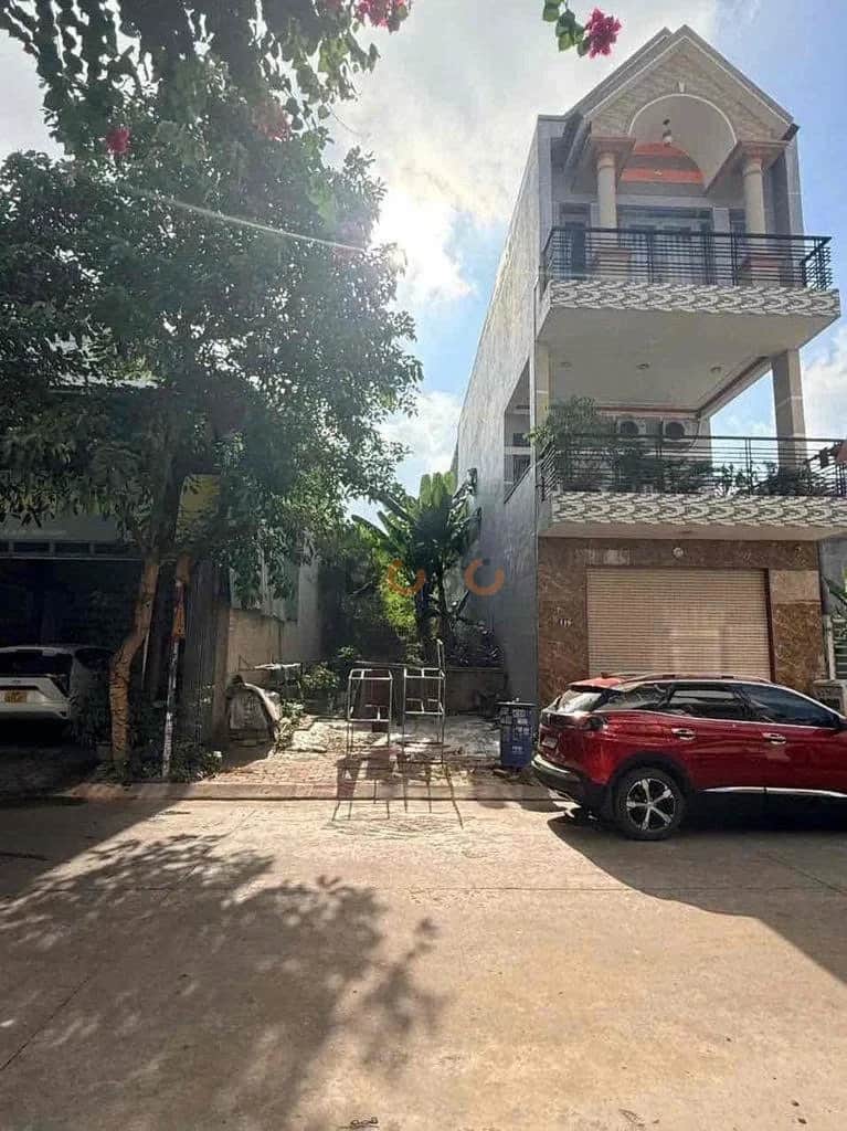 Bán đất Thửa 1423 - tờ 43 (11AB) đường N4, khu dân cư Thanh Lễ Thành phố Dĩ An, Bình Dương – giá 5.5 tỷ Bán đất Thửa 1423 - tờ 43 (11AB) đường N4, khu dân cư Thanh Lễ Thành phố Dĩ An, Bình Dương – giá 5.5 tỷ