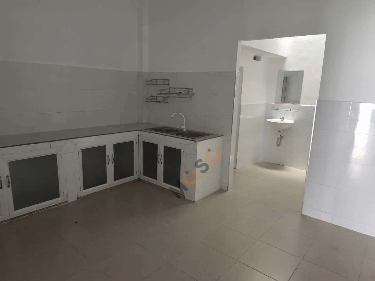 Bán nhà hẻm 330/8/13/17 Đường Quốc Lộ 1A Quận Bình Tân, TP.HCM – 2 phòng ngủ, giá 5.8 tỷ — Hình 3 Bán nhà hẻm 330/8/13/17 Đường Quốc Lộ 1A Quận Bình Tân, TP.HCM – 2 phòng ngủ, giá 5.8 tỷ — Hình 3