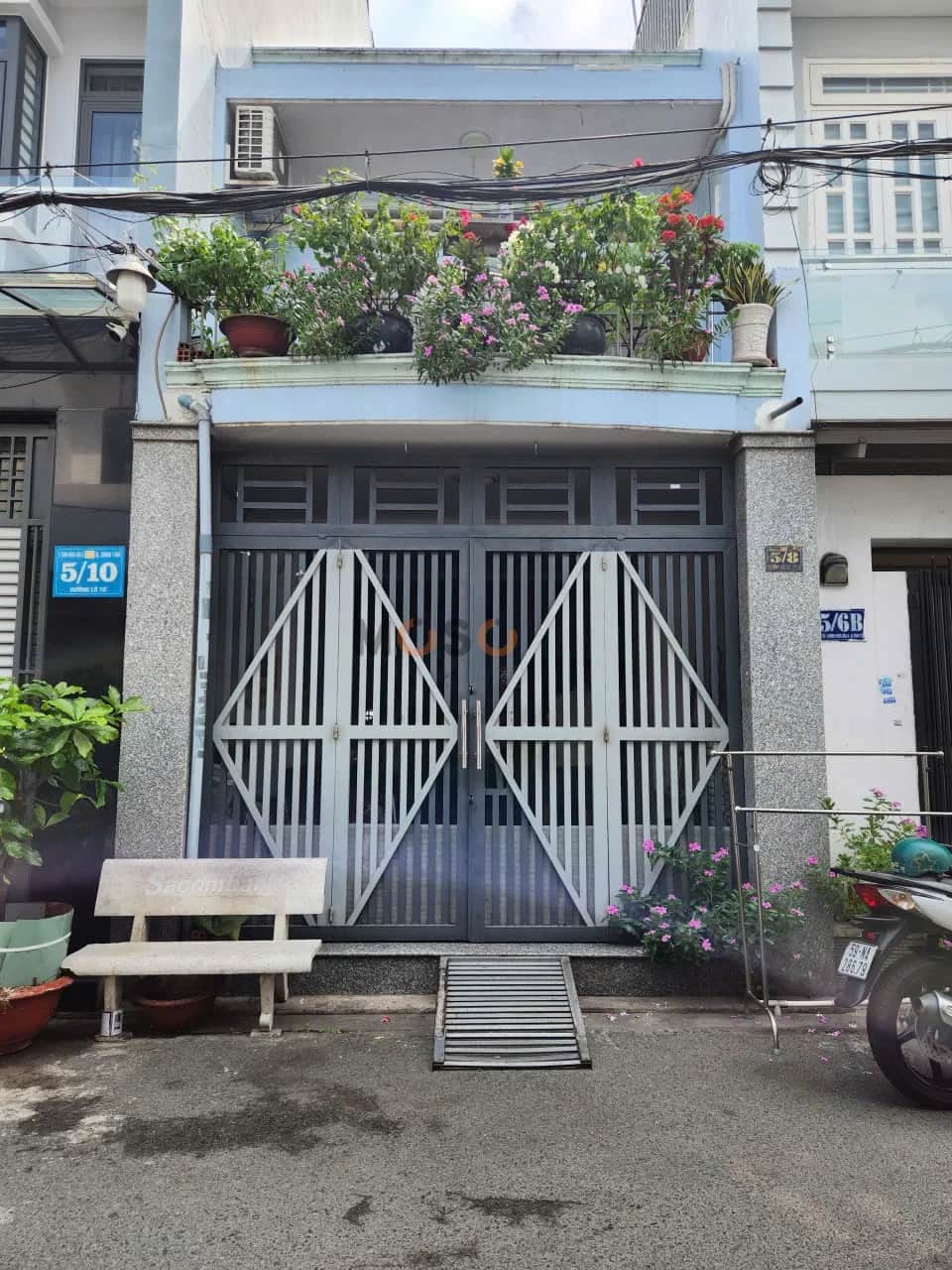 Bán nhà hẻm 5/8 Đường Lô Tư, khu phố 2 Quận Bình Tân, TP.HCM – 4 phòng ngủ, giá 5.8 tỷ Bán nhà hẻm 5/8 Đường Lô Tư, khu phố 2 Quận Bình Tân, TP.HCM – 4 phòng ngủ, giá 5.8 tỷ