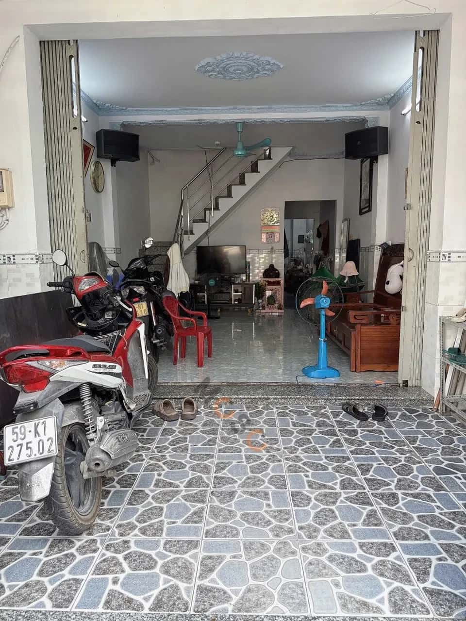 Bán nhà hẻm 5/8 Đường Lô Tư, khu phố 2 Quận Bình Tân, TP.HCM – 4 phòng ngủ, giá 5.8 tỷ — Hình 3 Bán nhà hẻm 5/8 Đường Lô Tư, khu phố 2 Quận Bình Tân, TP.HCM – 4 phòng ngủ, giá 5.8 tỷ — Hình 3