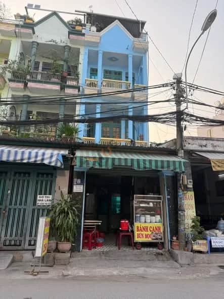 Bán nhà hẻm MPN 368/10 Đường Tân Thới Hiệp 21, khu phố 3 Quận 12, TP.HCM – 4 phòng ngủ, giá 7.9 tỷ Bán nhà hẻm MPN 368/10 Đường Tân Thới Hiệp 21, khu phố 3 Quận 12, TP.HCM – 4 phòng ngủ, giá 7.9 tỷ