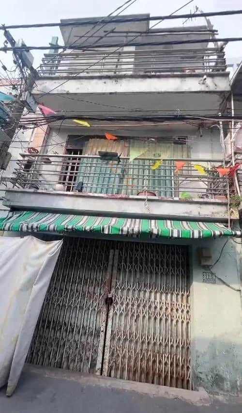 Bán nhà hẻm Đường Quốc lộ 13 Thành phố Thủ Đức, TP.HCM – 3 phòng ngủ, giá 5.5 tỷ Bán nhà hẻm Đường Quốc lộ 13 Thành phố Thủ Đức, TP.HCM – 3 phòng ngủ, giá 5.5 tỷ