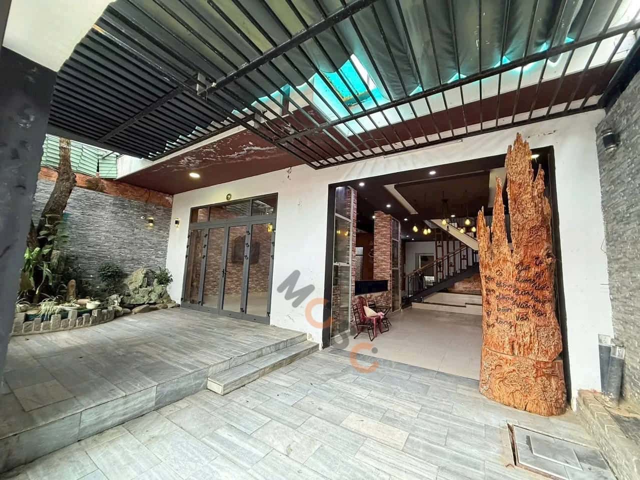 Bán nhà mặt tiền Hòa An 19 Quận Cẩm Lệ, TP. Đà Nẵng – 8 phòng ngủ, giá 13.5 tỷ — Hình 3 Bán nhà mặt tiền Hòa An 19 Quận Cẩm Lệ, TP. Đà Nẵng – 8 phòng ngủ, giá 13.5 tỷ — Hình 3