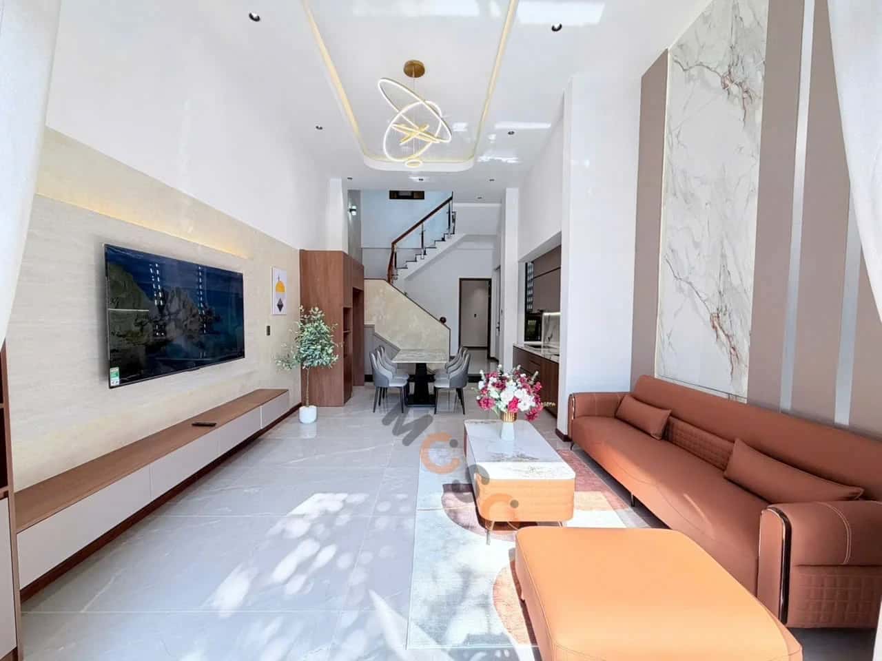 Bán nhà mặt tiền Nguyễn Như Hạnh Quận Liên Chiểu, TP. Đà Nẵng – 4 phòng ngủ, giá 7.6 tỷ — Hình 2 Bán nhà mặt tiền Nguyễn Như Hạnh Quận Liên Chiểu, TP. Đà Nẵng – 4 phòng ngủ, giá 7.6 tỷ — Hình 2