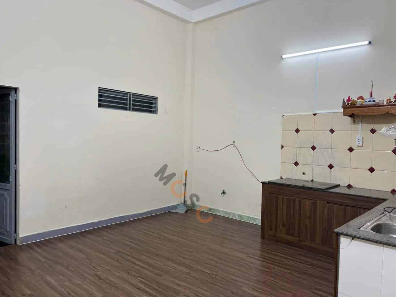Bán nhà mặt tiền Phú Lộc 15 Quận Liên Chiểu, TP. Đà Nẵng – 2 phòng ngủ, giá 5.7 tỷ — Hình 3 Bán nhà mặt tiền Phú Lộc 15 Quận Liên Chiểu, TP. Đà Nẵng – 2 phòng ngủ, giá 5.7 tỷ — Hình 3