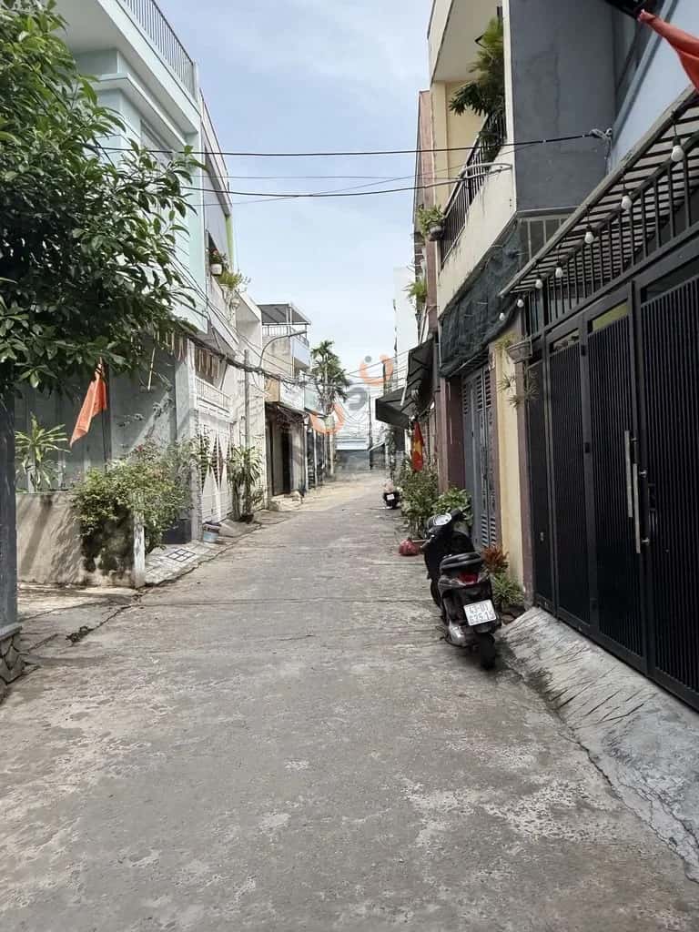 Bán nhà hẻm Nguyễn Mộng Tuân Quận Liên Chiểu, TP. Đà Nẵng – 2 phòng ngủ, giá 4.2 tỷ — Hình 3 Bán nhà hẻm Nguyễn Mộng Tuân Quận Liên Chiểu, TP. Đà Nẵng – 2 phòng ngủ, giá 4.2 tỷ — Hình 3
