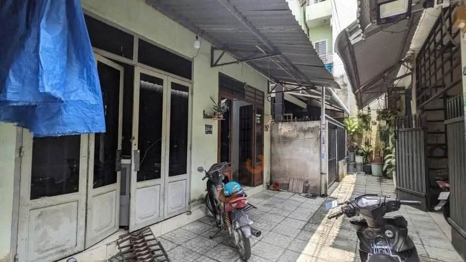 Bán nhà hẻm Đông Nhì Thành phố Thuận An, Bình Dương – 2 phòng ngủ, giá 2.5 tỷ Bán nhà hẻm Đông Nhì Thành phố Thuận An, Bình Dương – 2 phòng ngủ, giá 2.5 tỷ