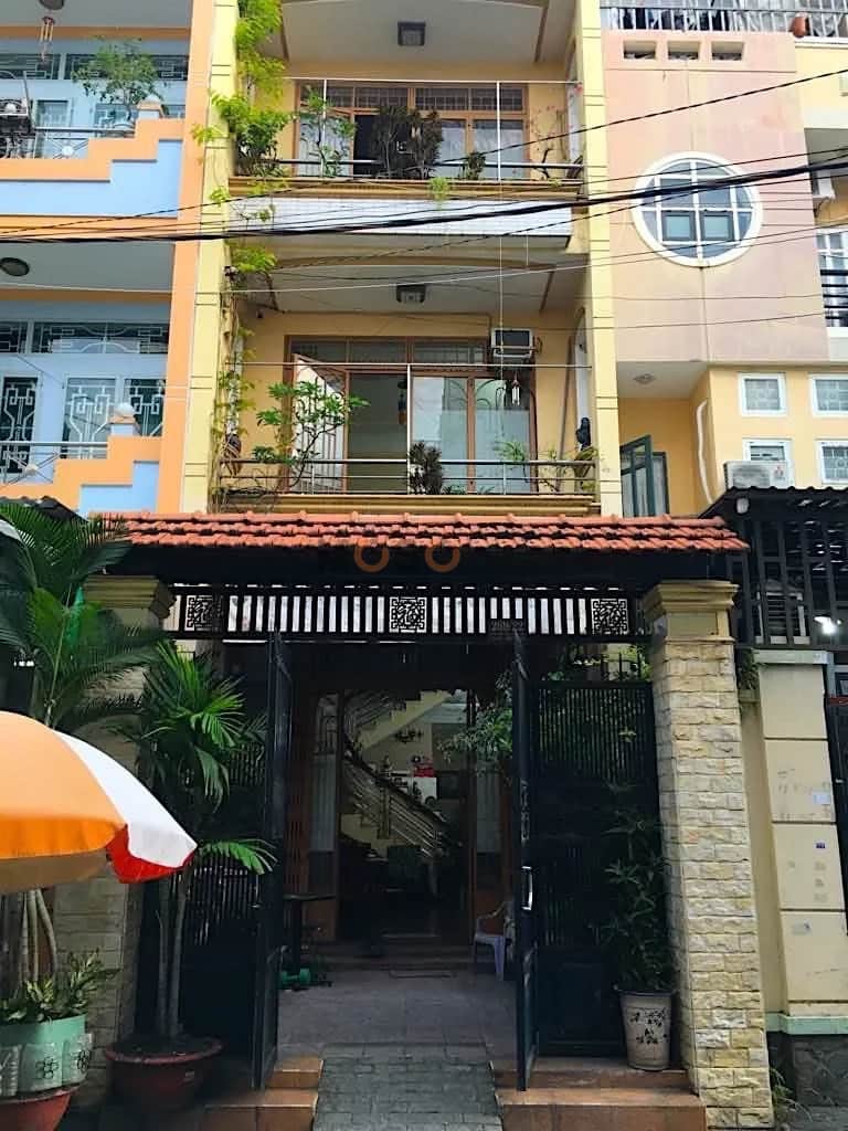 Bán nhà hẻm Phan Huy Ích Quận Gò Vấp, TP.HCM – 4 phòng ngủ, giá 9.7 tỷ Bán nhà hẻm Phan Huy Ích Quận Gò Vấp, TP.HCM – 4 phòng ngủ, giá 9.7 tỷ