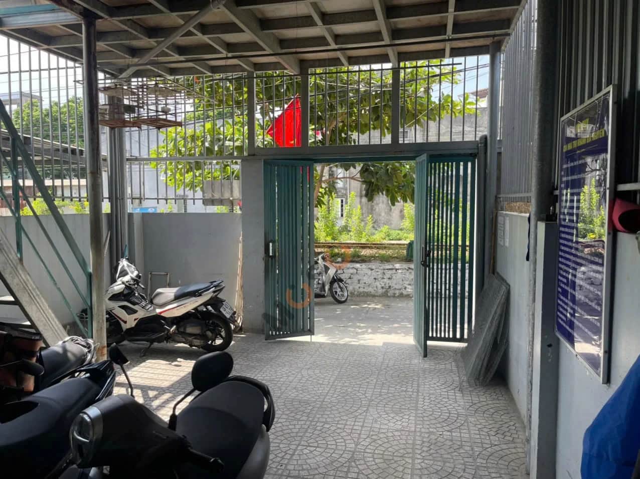 Bán nhà hẻm Tô Hiệu Quận Liên Chiểu, TP. Đà Nẵng – 7 phòng ngủ, giá 5 tỷ Bán nhà hẻm Tô Hiệu Quận Liên Chiểu, TP. Đà Nẵng – 7 phòng ngủ, giá 5 tỷ