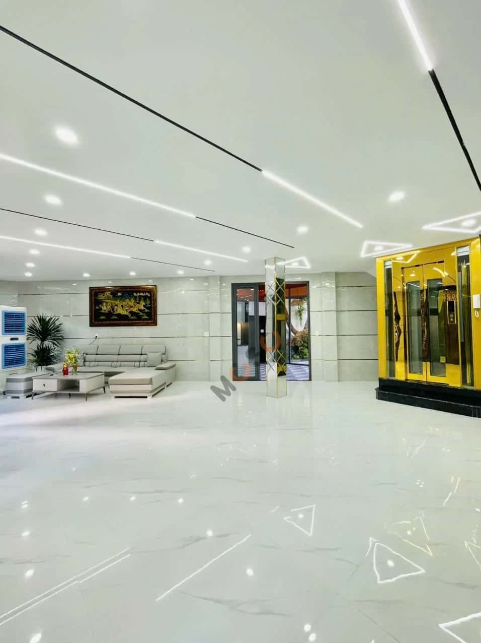 Bán nhà hẻm Lê Văn Quới Quận Bình Tân, TP.HCM – 7 phòng ngủ, giá 12.5 tỷ — Hình 2 Bán nhà hẻm Lê Văn Quới Quận Bình Tân, TP.HCM – 7 phòng ngủ, giá 12.5 tỷ — Hình 2