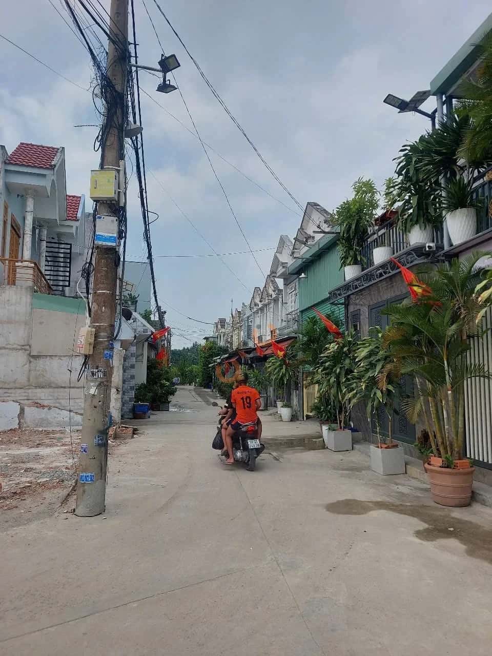 Bán đất đường Thạnh Xuân 52 Quận 12, TP.HCM – giá 3 tỷ — Hình 2 Bán đất đường Thạnh Xuân 52 Quận 12, TP.HCM – giá 3 tỷ — Hình 2